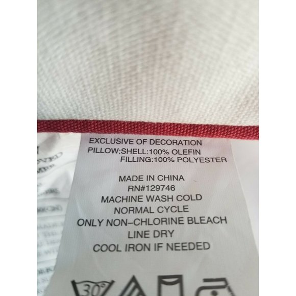 NWT LARGE DECORATIVE PILLOW NORTH POLE POST WITH LETTER POCKET EMBROIDERED - Picture 6 of 8